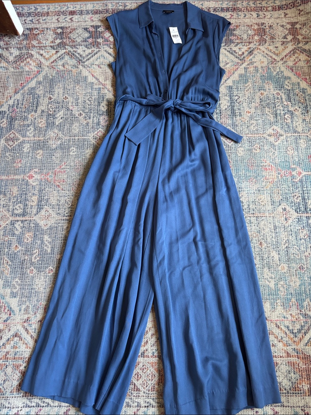 Ann Taylor Navy Collared Sleeveless Jumpsuit with Tie Waist